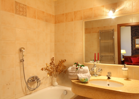 Main ariston bathroom