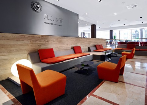 Main 8 lounge 2 hotel barcelo praha25 138408